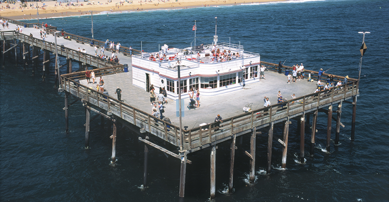 Balboa_on_Pier.png