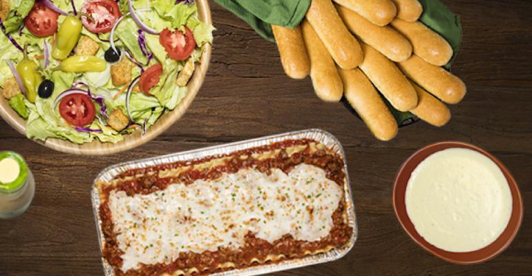 Olive-Garden-family-style-take-and-bake-lasagna-bundle.jpg
