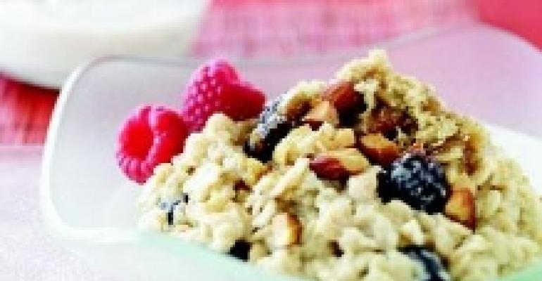Creamy Oatmeal with Dried Cherries and Almonds