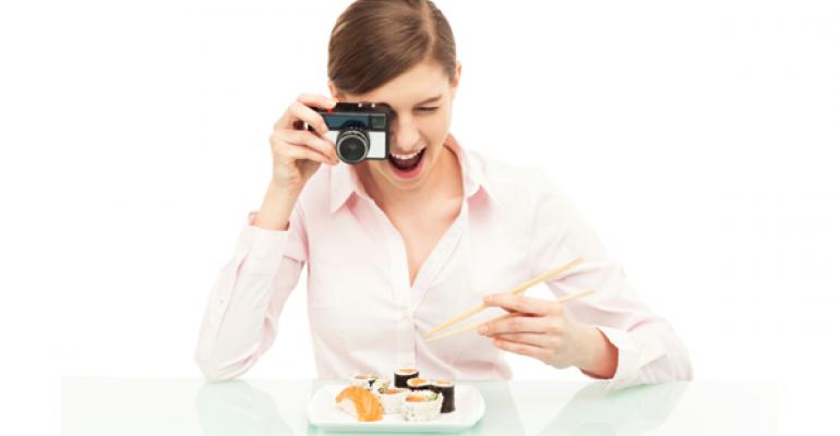 Chew on this: Restaurants encourage snap-happy diners
